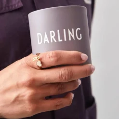 Favourite cup Darling, Design Letters liila
